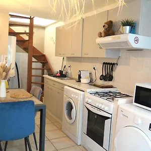  Appartement Maison De Village à 35 M Du Bord De